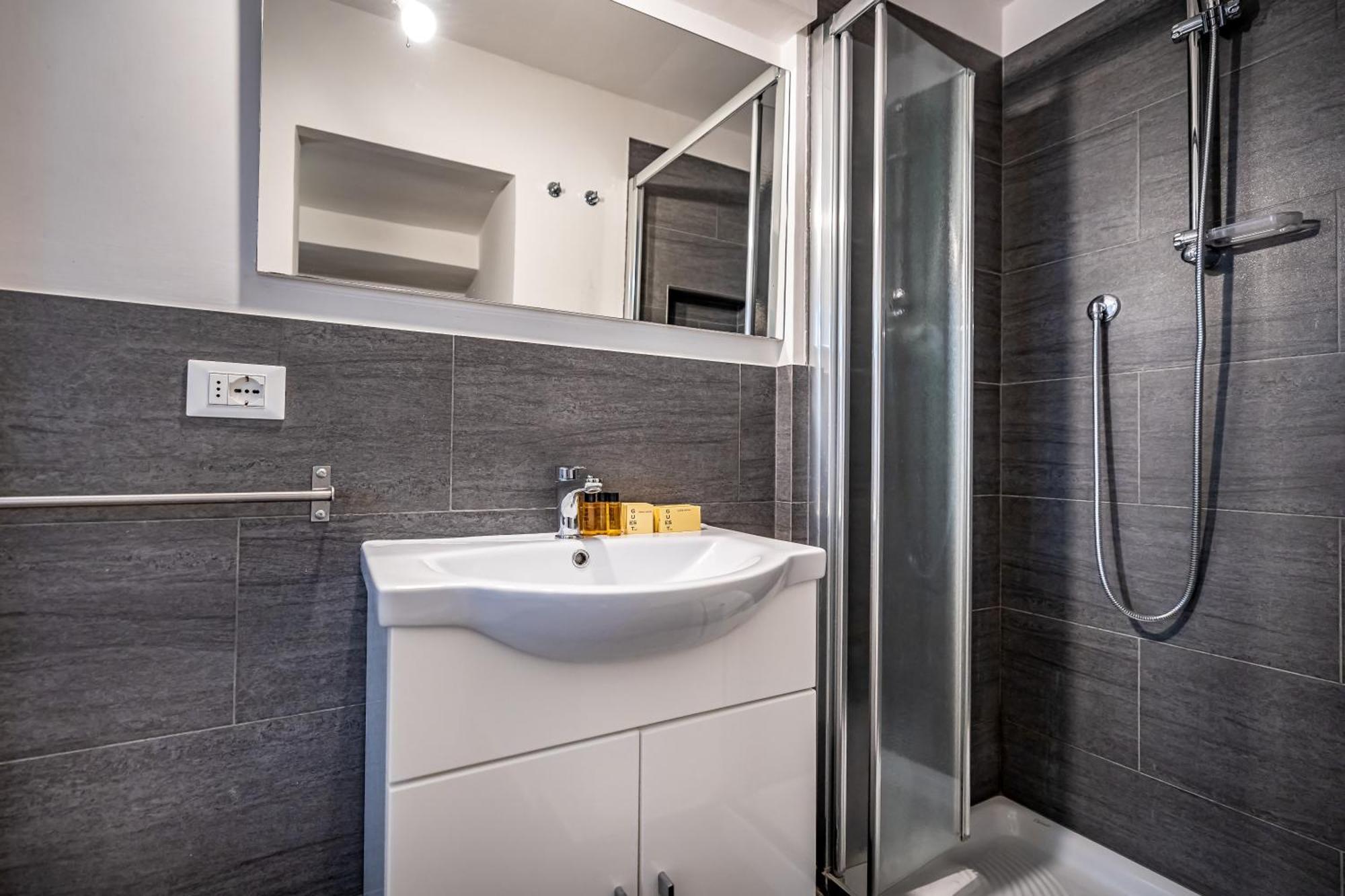 Roommo Studio San Gallo Florencia Exterior foto